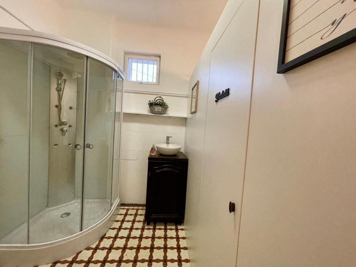 Premier Rooms Ploieşti Buitenkant foto